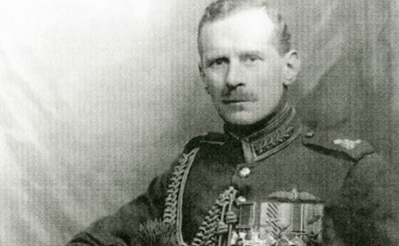 Photograph of Sir Lawrence Arthur Pattinson